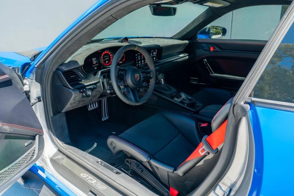 2024 Porsche 992 GT3 RS - Image 19 of 20