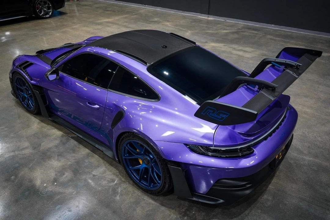 2024 Porsche 992 GT3 RS - Image 17 of 21