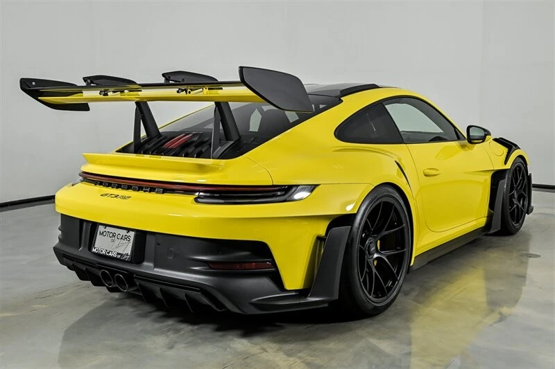 2024 Porsche 992 GT3 RS - Image 9 of 31