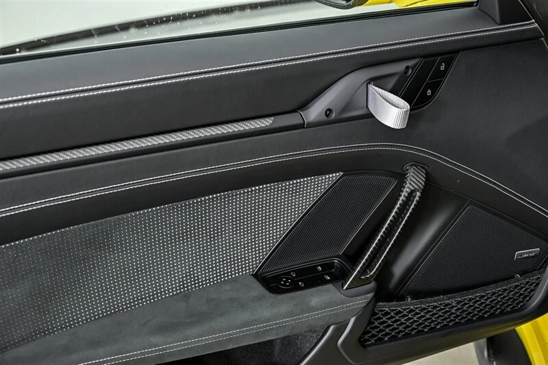2024 Porsche 992 GT3 RS - Image 15 of 31