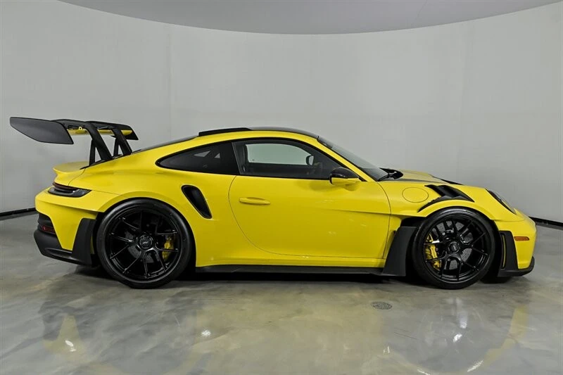 2024 Porsche 992 GT3 RS - Image 10 of 31