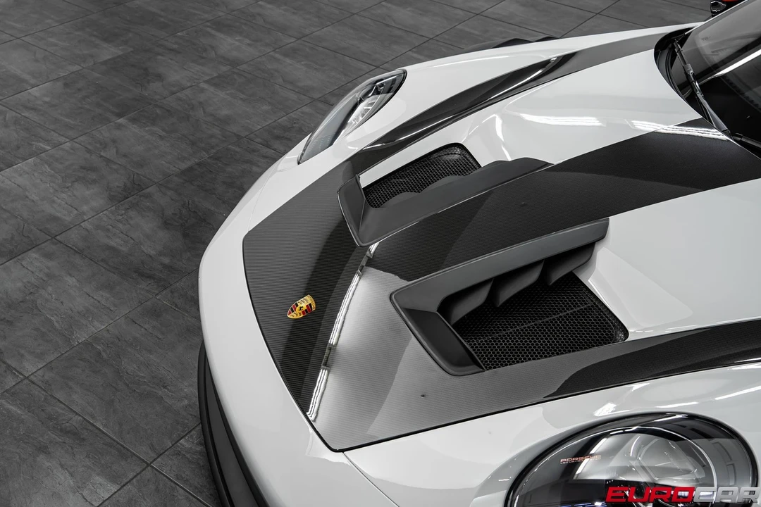 2024 Porsche 992 GT3 RS - Image 9 of 31