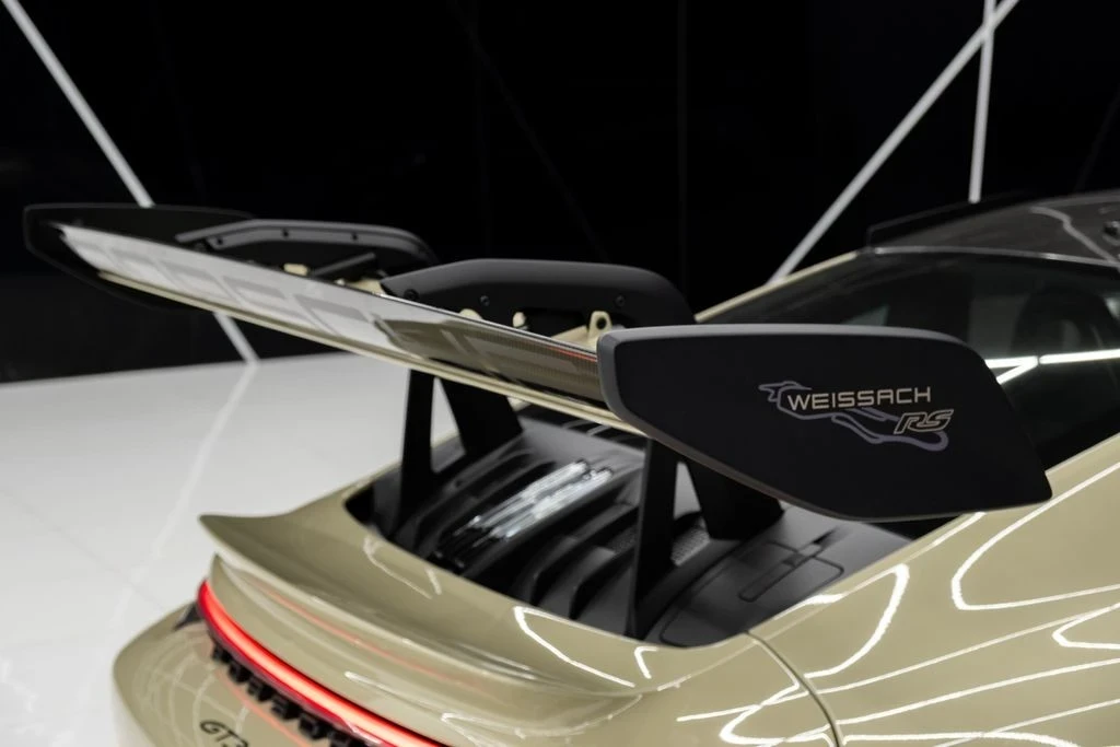 2024 Porsche 992 GT3 RS - Image 19 of 21