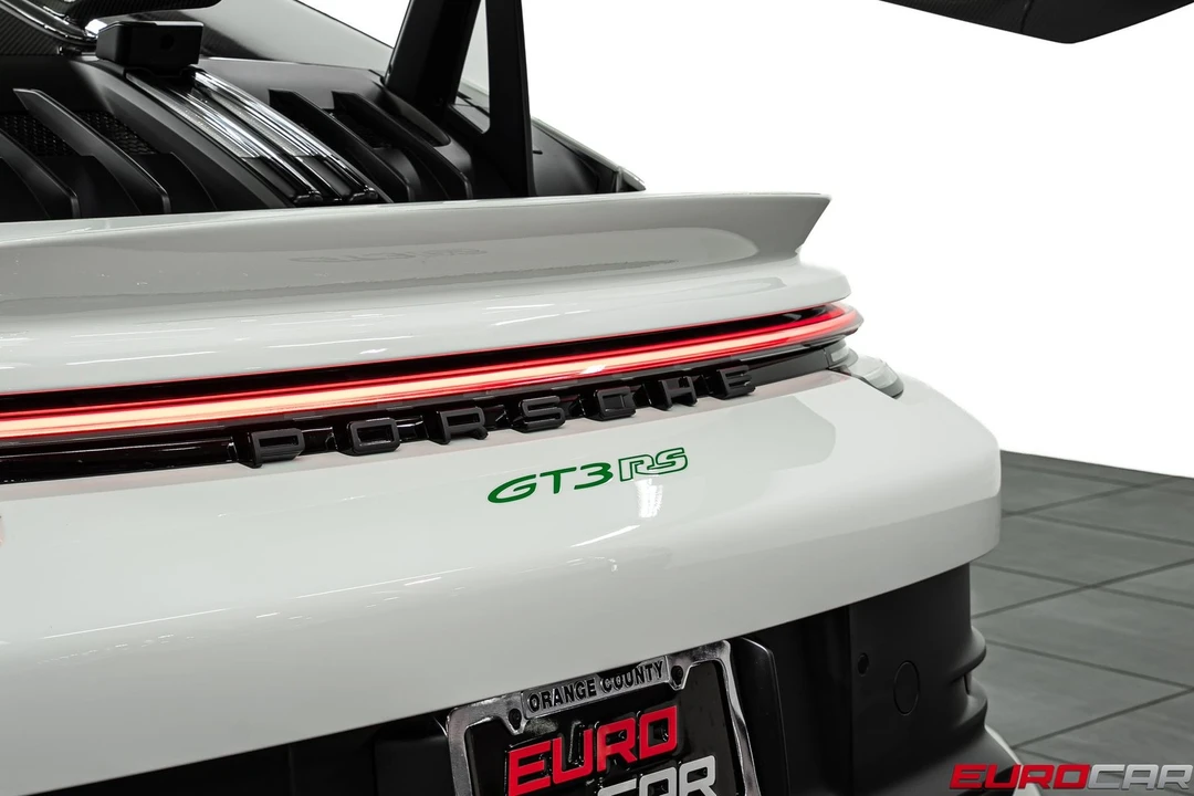 2024 Porsche 992 GT3 RS - Image 27 of 31