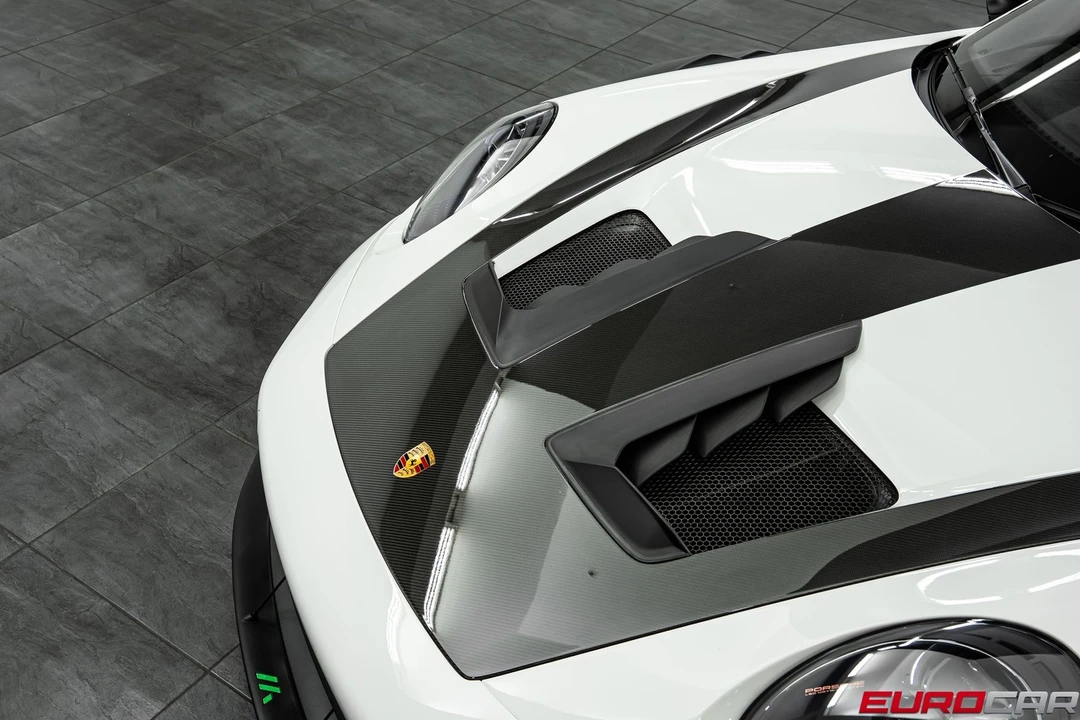 2024 Porsche 992 GT3 RS - Image 9 of 31