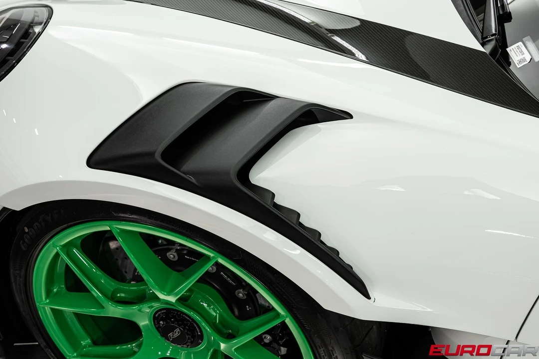 2024 Porsche 992 GT3 RS - Image 18 of 31