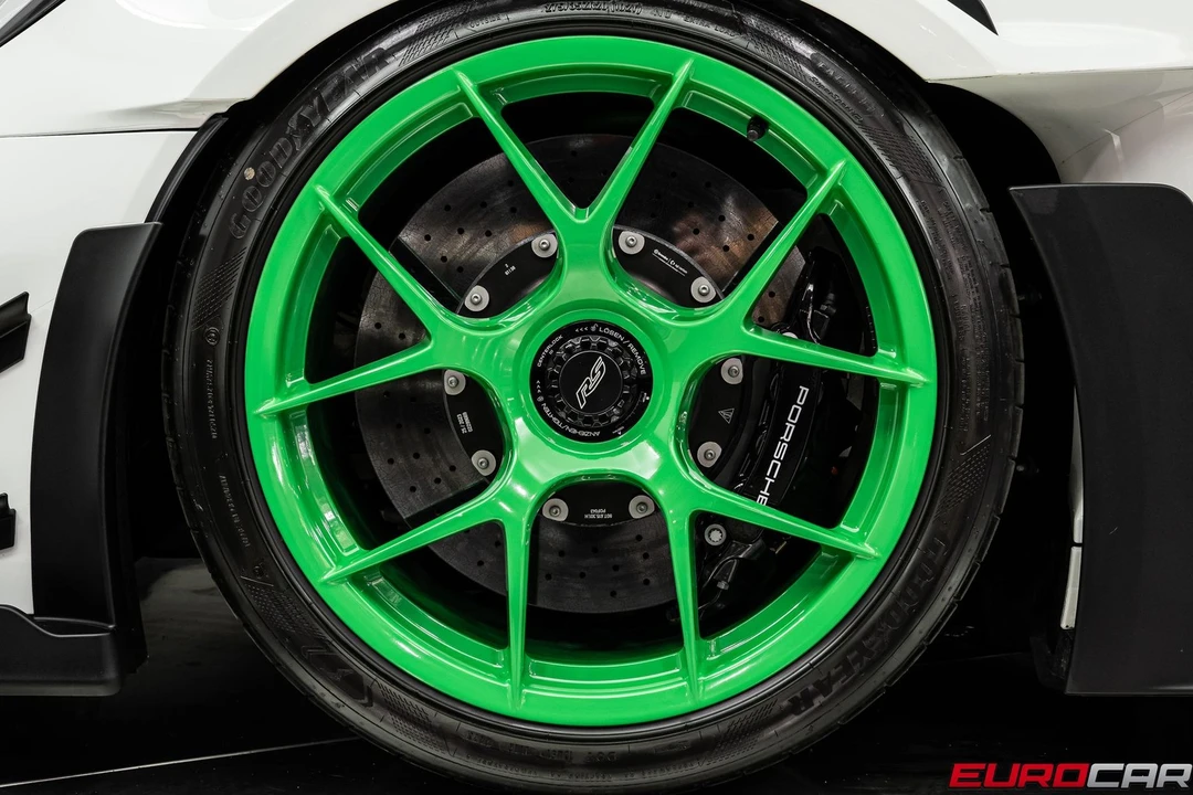 2024 Porsche 992 GT3 RS - Image 29 of 31