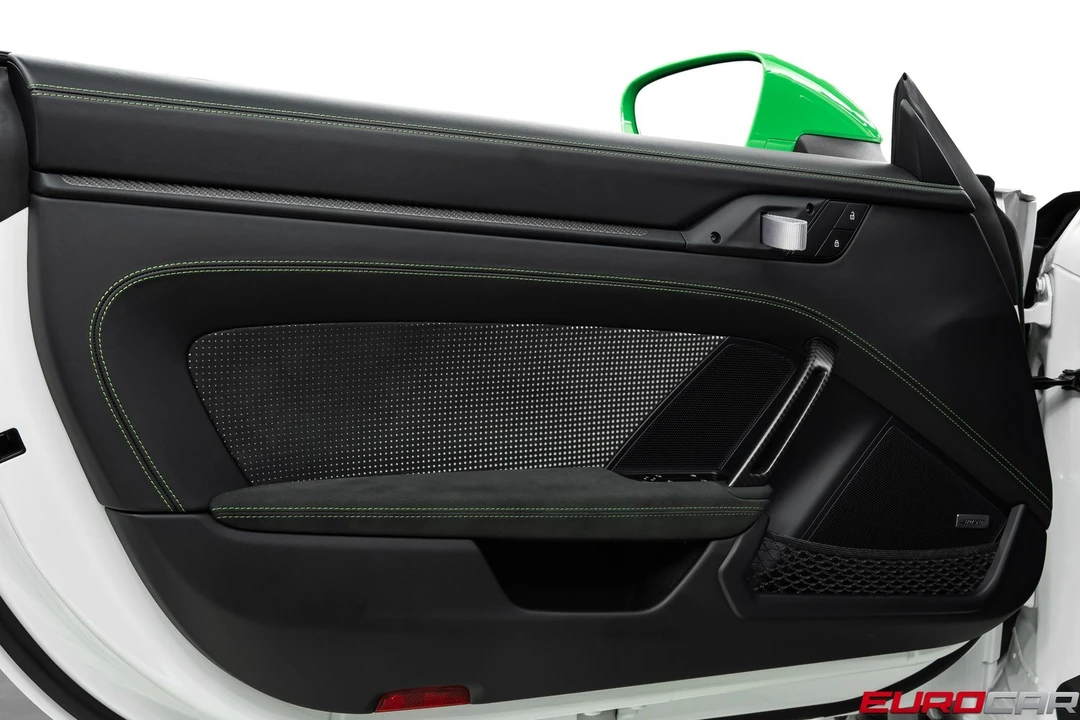 2024 Porsche 992 GT3 RS - Image 27 of 31
