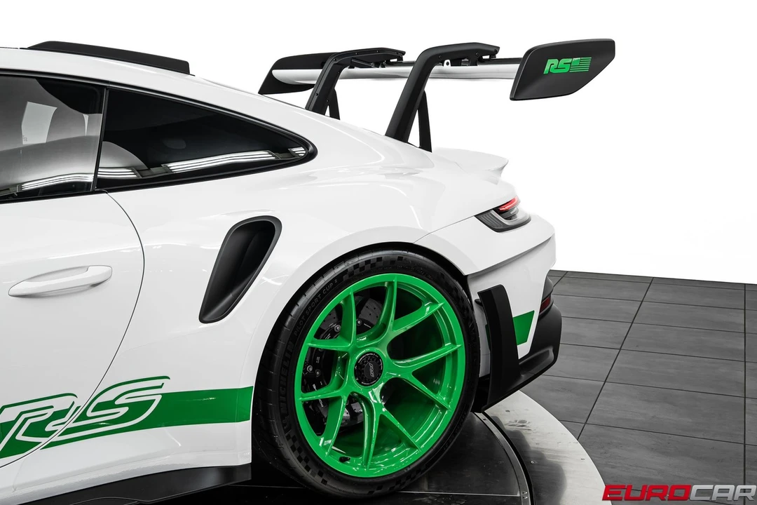 2024 Porsche 992 GT3 RS - Image 18 of 31