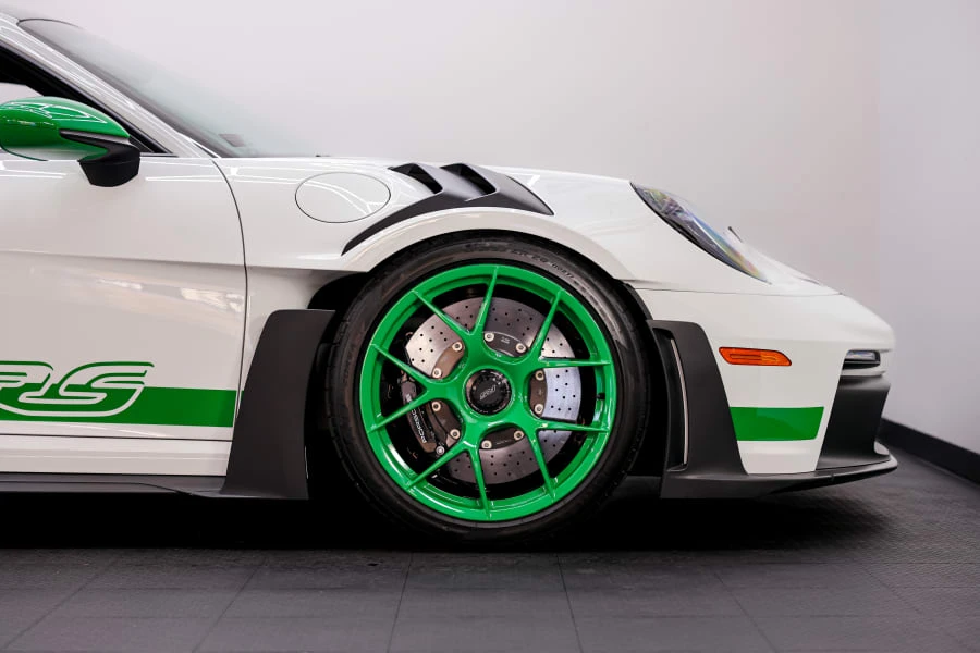 2024 Porsche 992 GT3 RS - Image 14 of 31