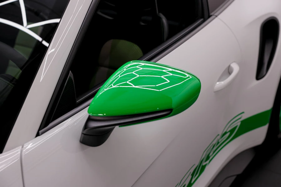 2024 Porsche 992 GT3 RS - Image 16 of 31