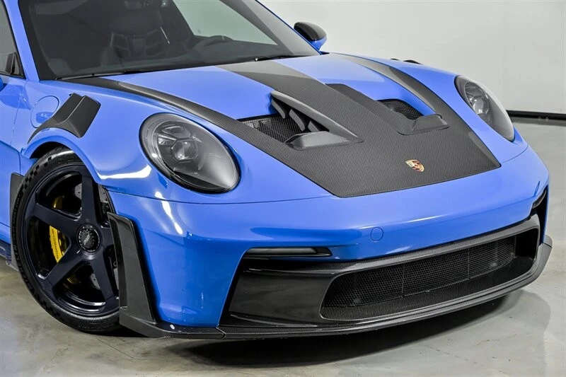 2024 Porsche 992 GT3 RS - Image 2 of 31