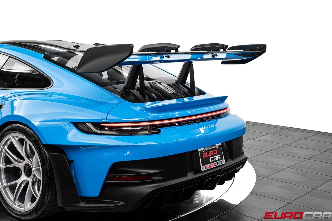 2024 Porsche 992 GT3 RS - Image 20 of 31