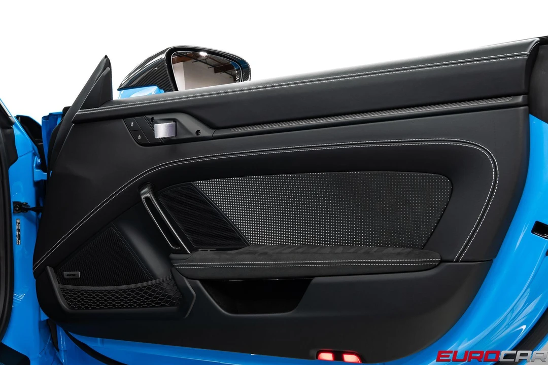 2024 Porsche 992 GT3 RS - Image 28 of 31
