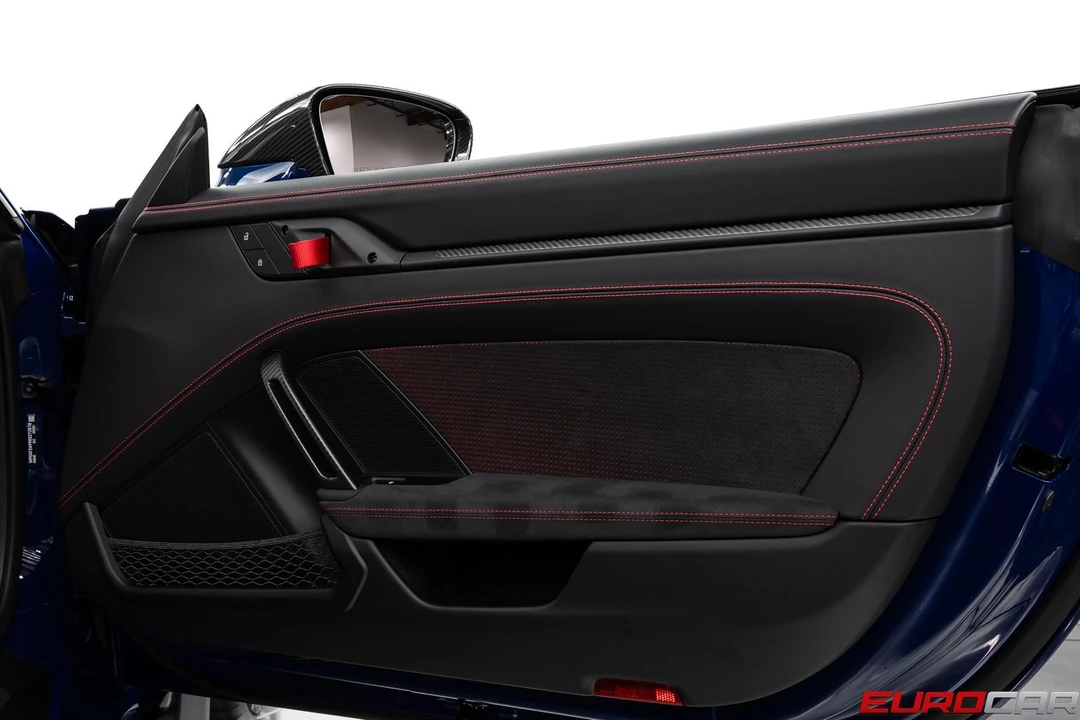 2024 Porsche 992 GT3 RS - Image 27 of 31