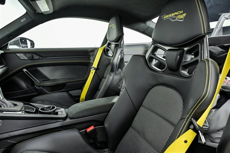 2024 Porsche 992 GT3 RS - Image 22 of 31