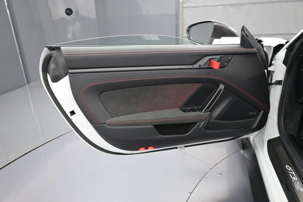 2024 Porsche 992 GT3 RS - Image 15 of 31