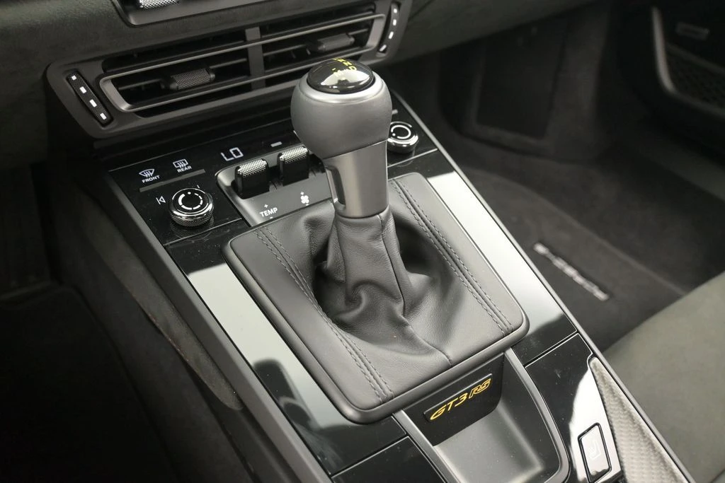 2024 Porsche 992 GT3 RS - Image 22 of 31