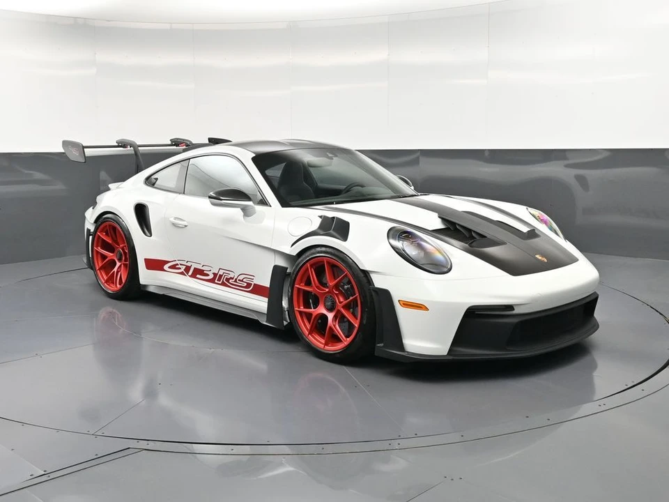 2024 Porsche 992 GT3 RS - Image 9 of 31