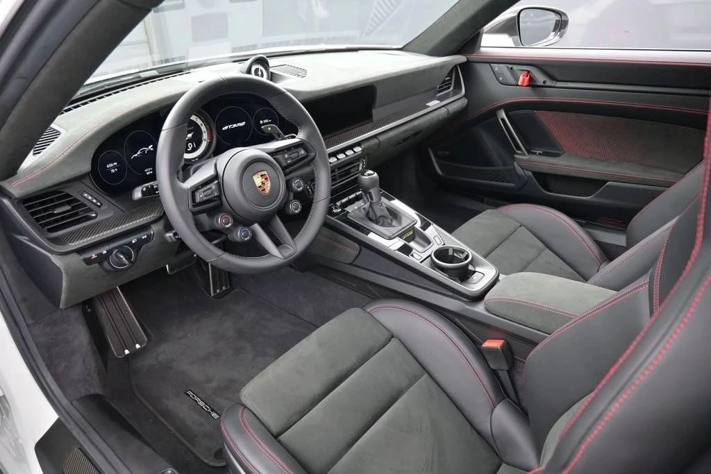 2024 Porsche 992 GT3 RS - Image 4 of 4