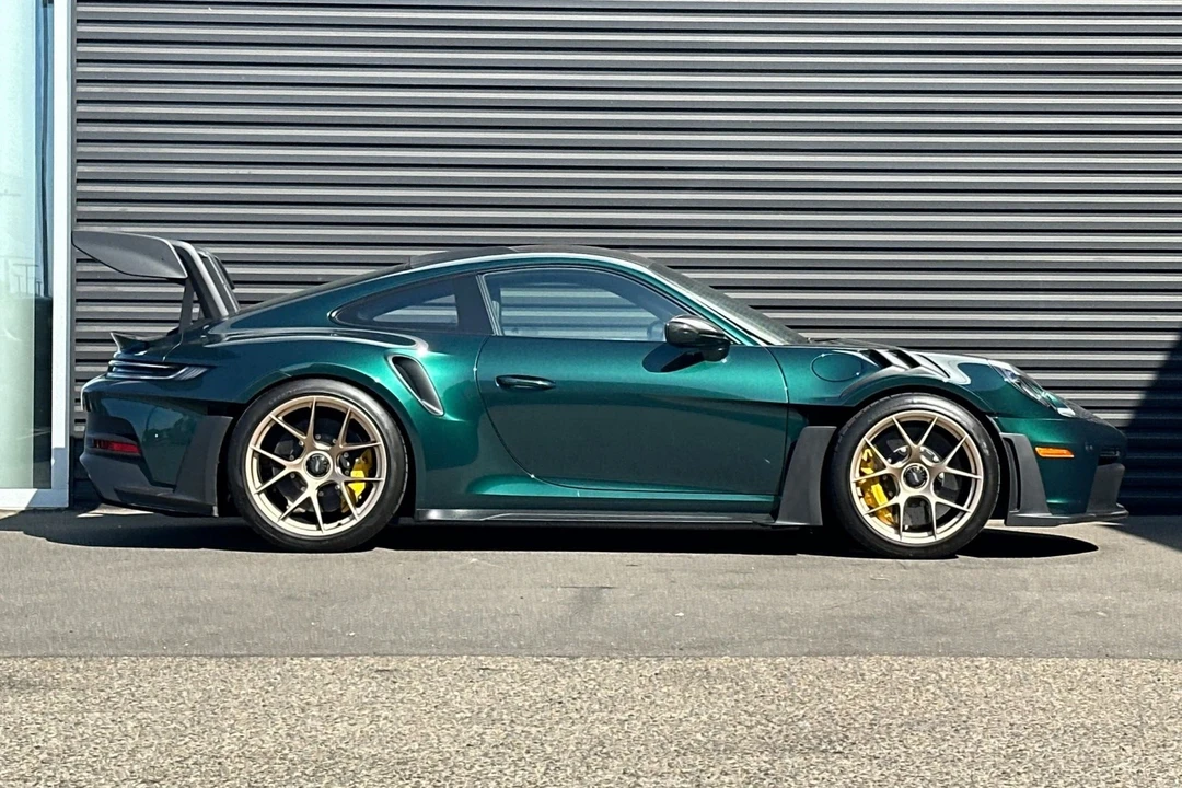 2024 Porsche 992 GT3 RS - Image 9 of 21