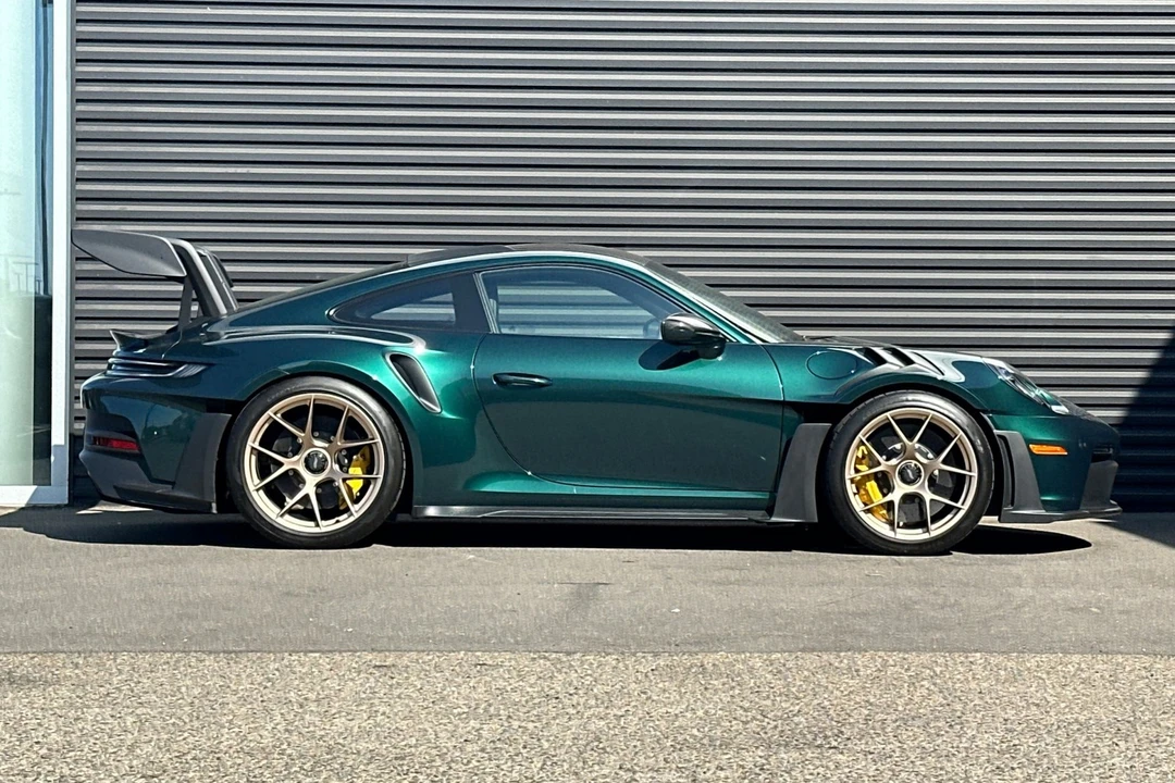 2024 Porsche 992 GT3 RS - Image 9 of 21