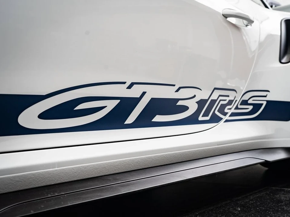2024 Porsche 992 GT3 RS - Image 15 of 21