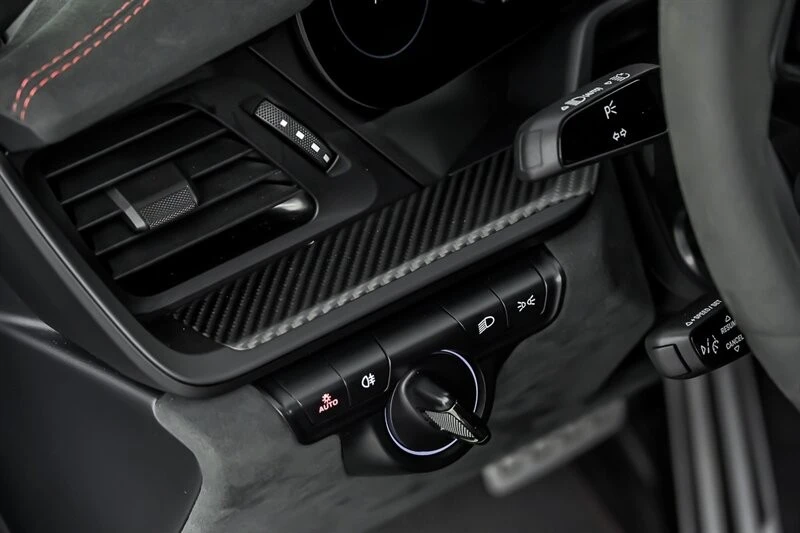 2024 Porsche 992 GT3 RS - Image 26 of 31