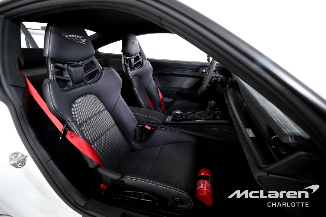 2024 Porsche 992 GT3 RS - Image 16 of 21
