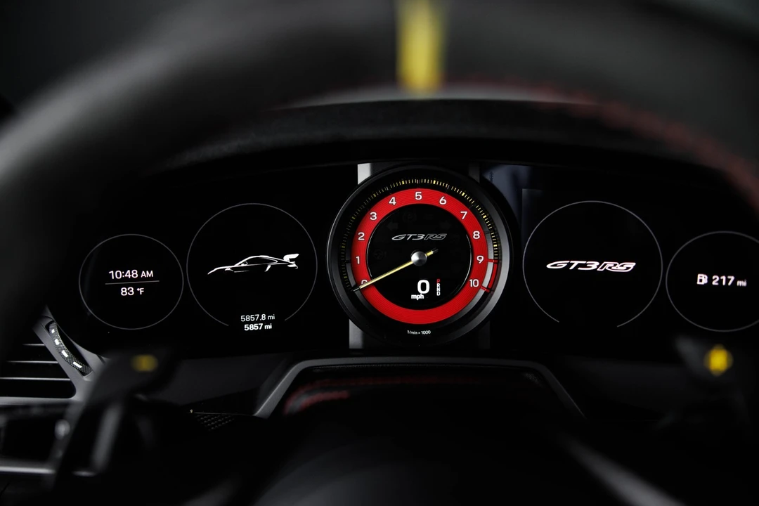 2024 Porsche 992 GT3 RS - Image 16 of 31