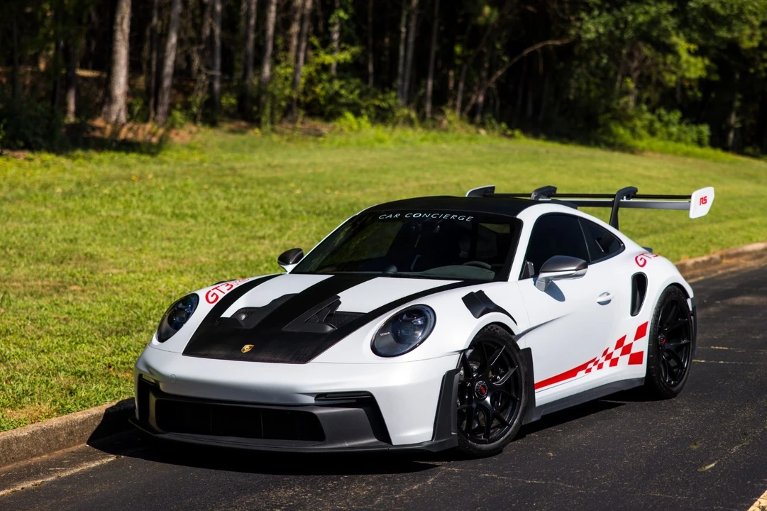 2024 Porsche 992 GT3 RS - Image 29 of 31