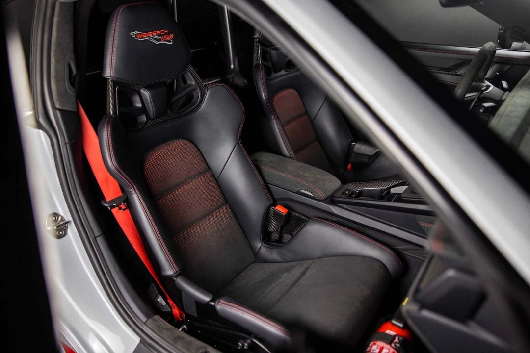 2024 Porsche 992 GT3 RS - Image 11 of 31