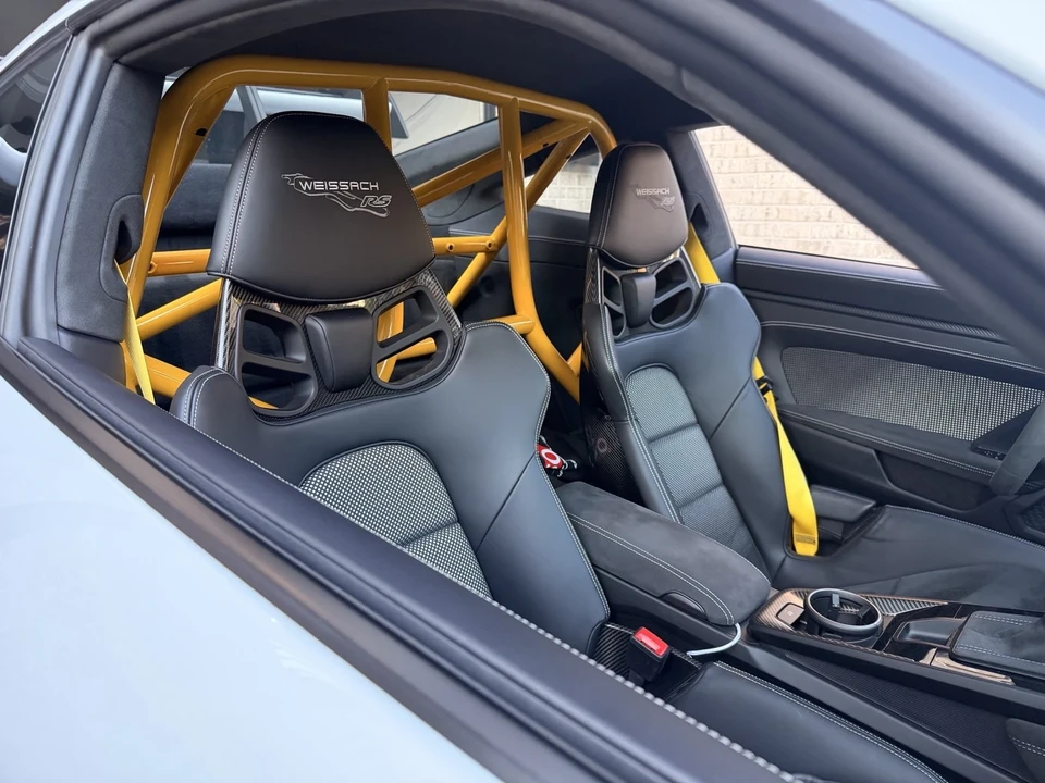 2024 Porsche 992 GT3 RS - Image 17 of 20