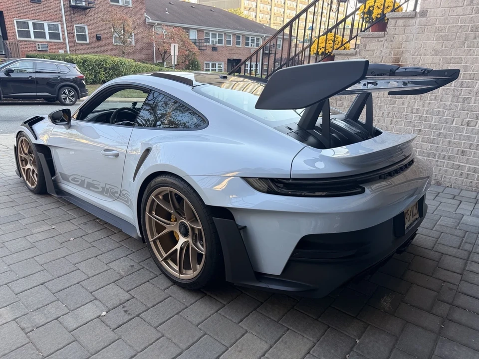 2024 Porsche 992 GT3 RS - Image 8 of 20