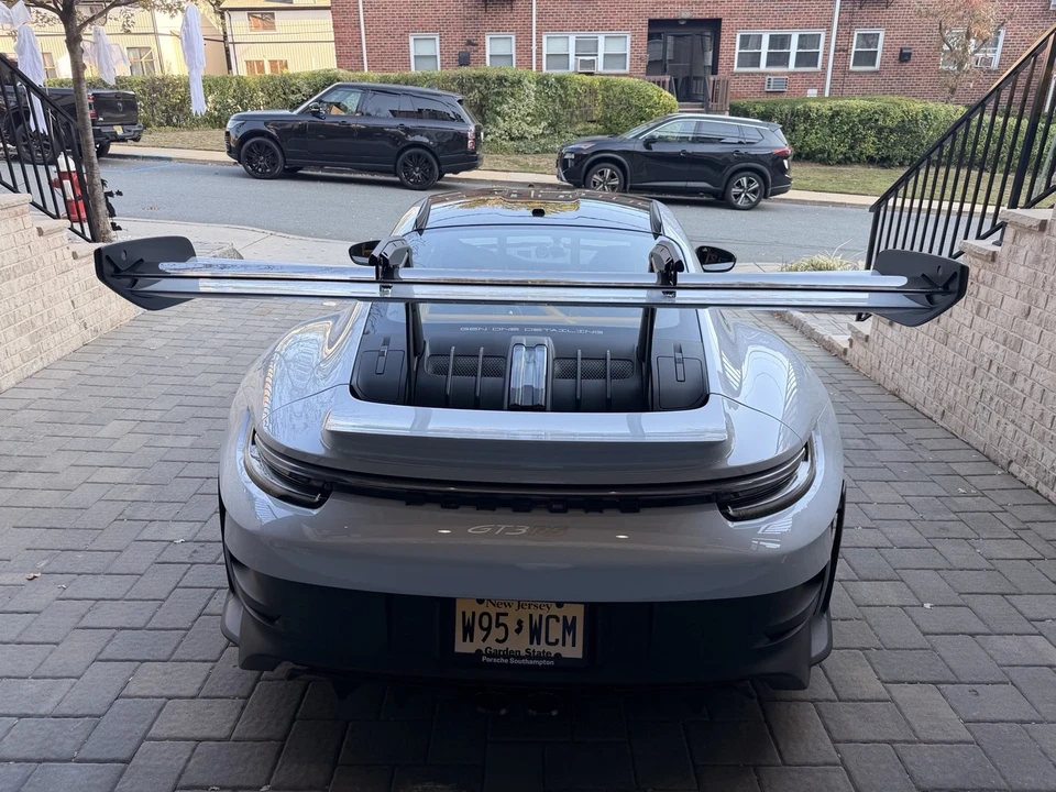 2024 Porsche 992 GT3 RS - Image 9 of 20
