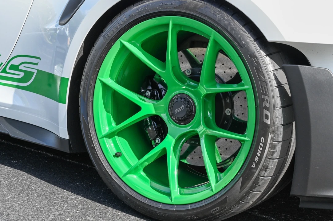 2024 Porsche 992 GT3 RS - Image 24 of 31