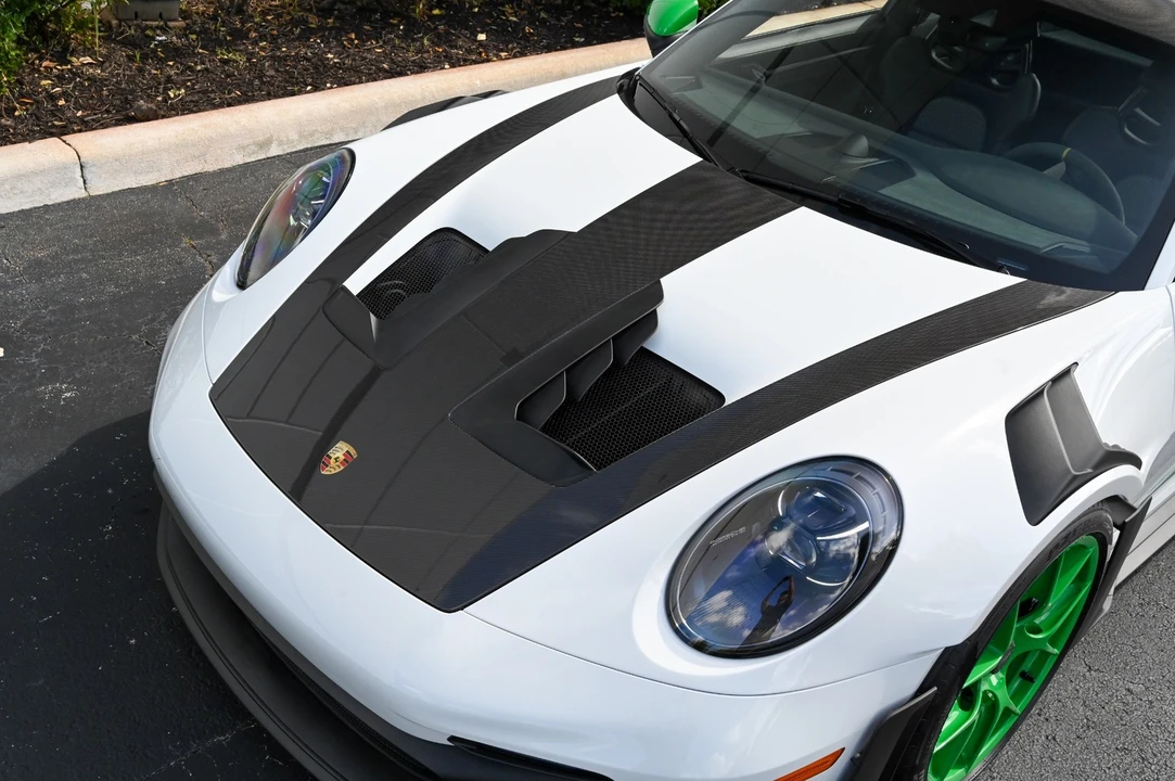 2024 Porsche 992 GT3 RS - Image 18 of 31
