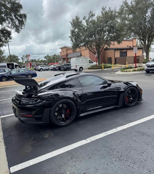 2024 Porsche 992 GT3 RS - Image 11 of 12