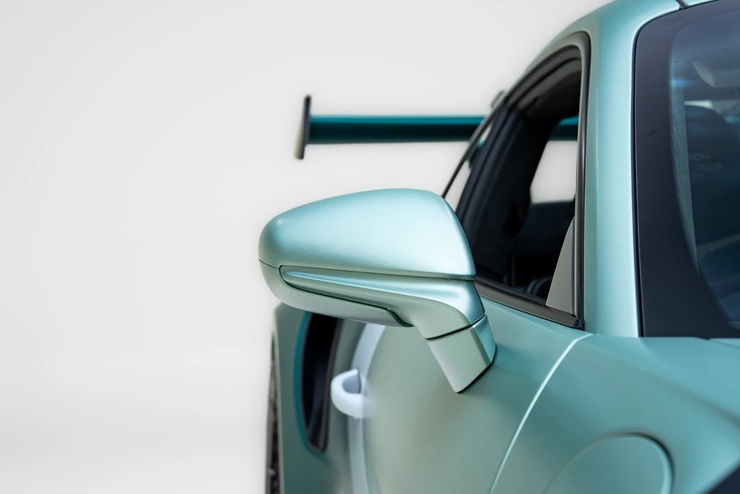 2024 Porsche 992 GT3 RS - Image 19 of 31