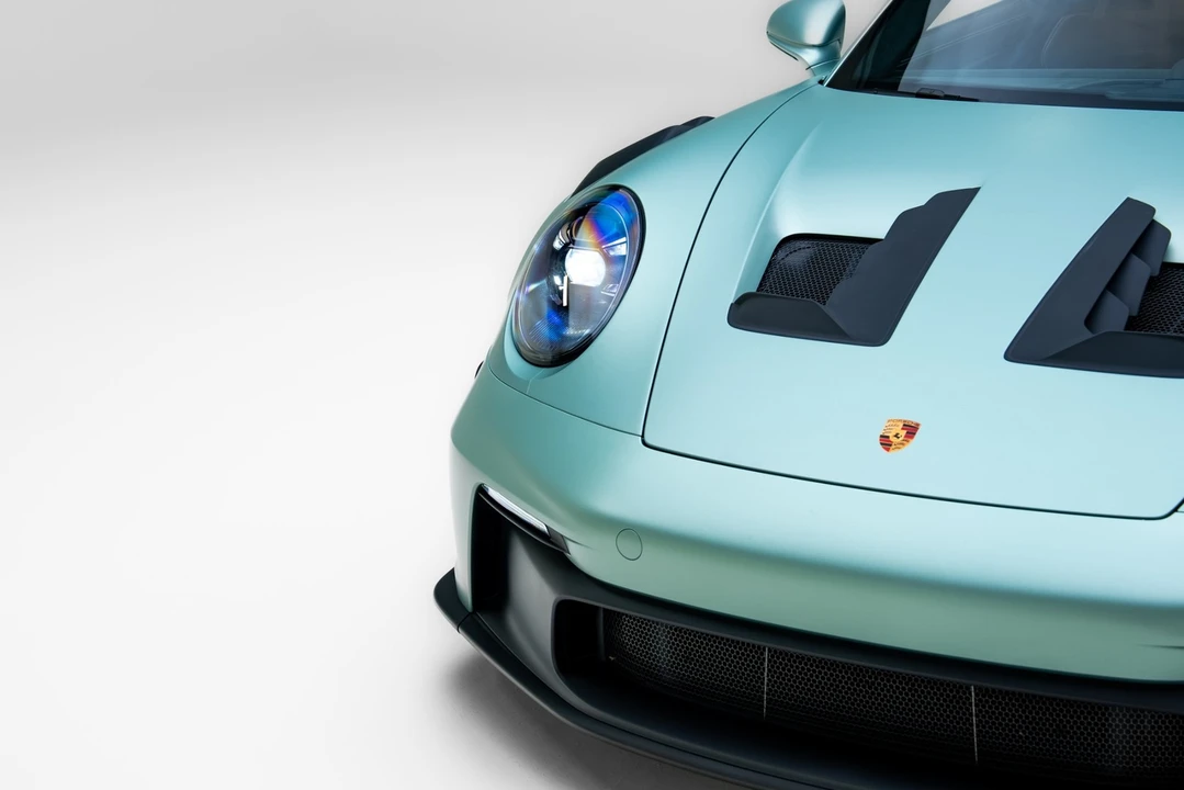 2024 Porsche 992 GT3 RS - Image 11 of 31