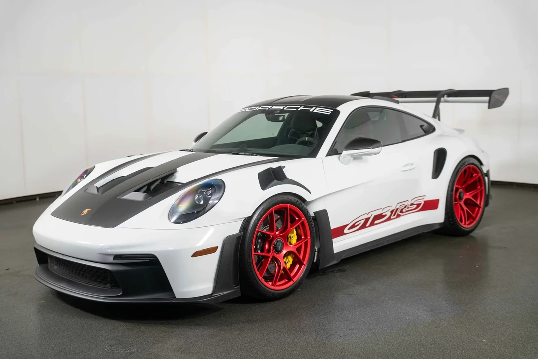 2024 Porsche 992 GT3 RS - Image 4 of 31