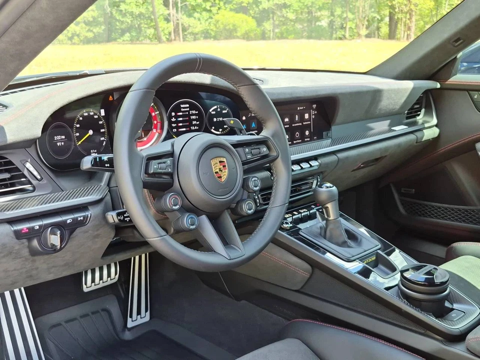 2024 Porsche 992 GT3 RS - Image 4 of 4