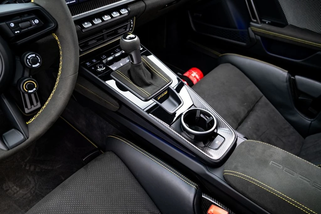 2024 Porsche 992 GT3 RS - Image 12 of 31