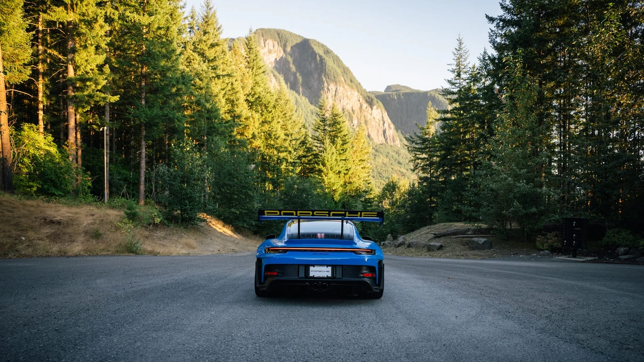 2024 Porsche 992 GT3 RS - Image 20 of 31