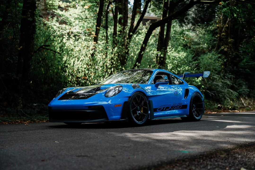 2024 Porsche 992 GT3 RS - Image 2 of 31