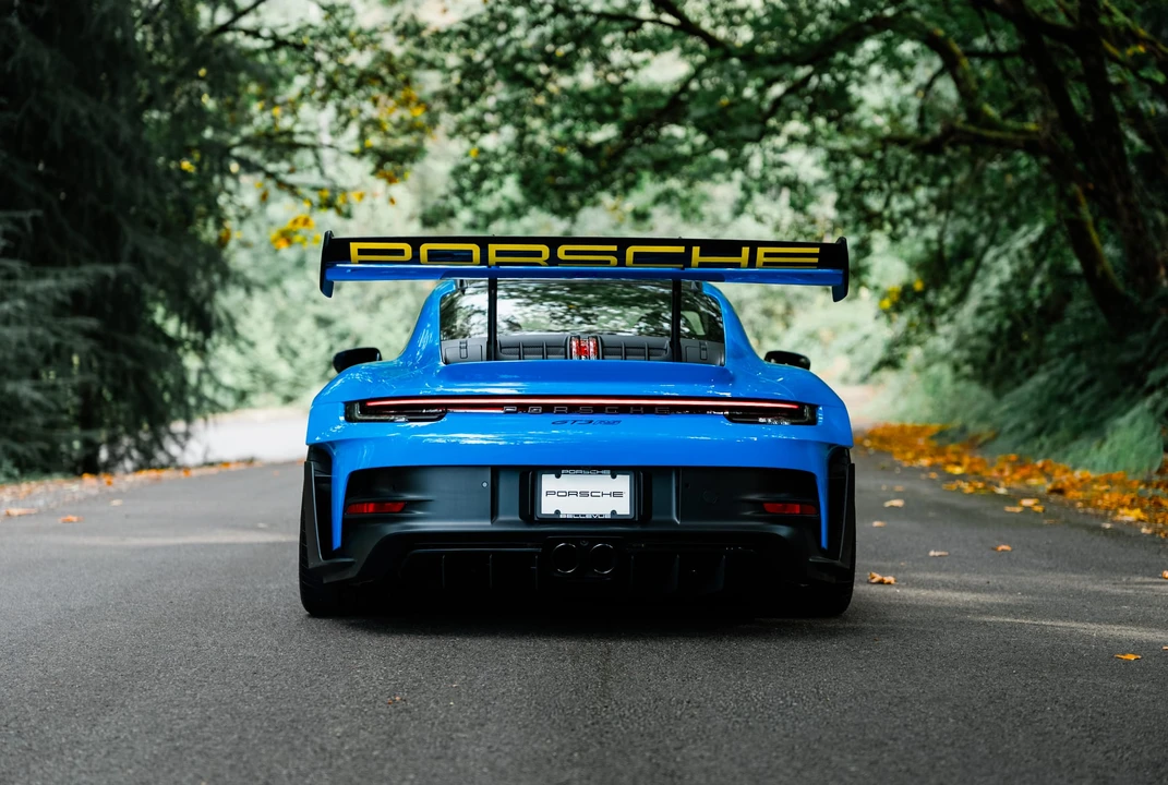 2024 Porsche 992 GT3 RS - Image 10 of 31