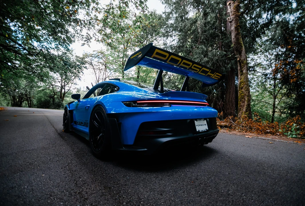 2024 Porsche 992 GT3 RS - Image 11 of 31