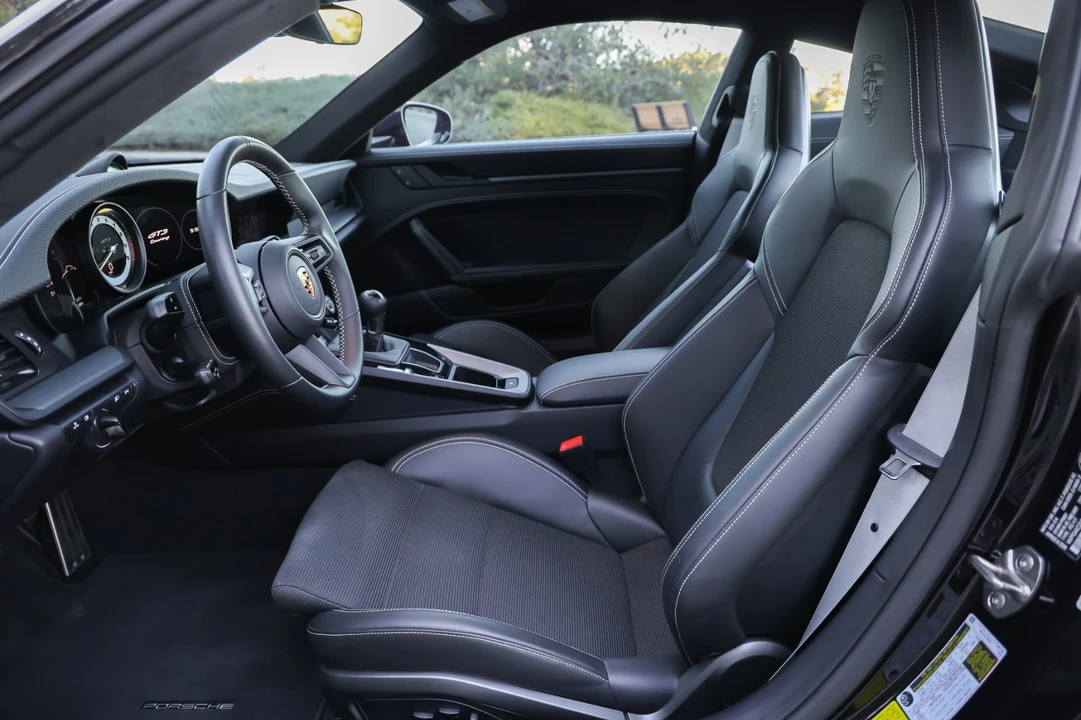 2024 Porsche 992 GT3 - Image 14 of 21