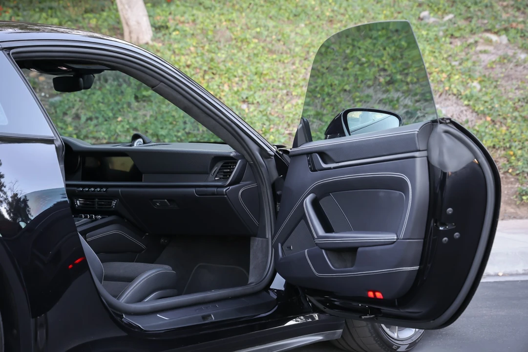 2024 Porsche 992 GT3 - Image 20 of 21