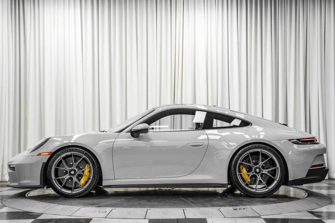 2024 Porsche 992 GT3 - Image 6 of 21